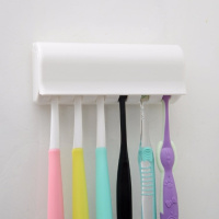 [日本进口]日本KM创意牙刷架卫生间免打孔情侣牙刷挂架粘胶带盖六口牙刷盒