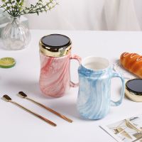 创意马克杯子大容量陶瓷杯简约可爱情侣杯咖啡镜面牛奶杯带盖勺