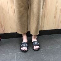 拖鞋女夏时尚外穿家用居家室内鞋平跟防滑可爱小姐姐印花凉拖鞋女