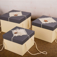 加大正方形文艺复古礼盒正方形礼品盒超大号装盒白百合同款