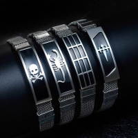 送戒指 男士钛钢带手链韩版情侣饰品时尚个性配饰学生手环