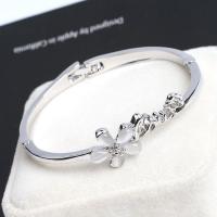 女学生花朵手镯手链女时尚小清新韩版简约手环闺蜜生日毕业女