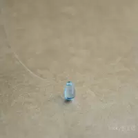 人鱼的眼泪 红色琉璃滴珠锁骨项链透明隐形鱼线