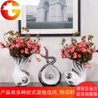 欧式陶瓷花瓶送闺蜜结婚礼物创意客厅电视柜鱼摆件现代简约装饰品