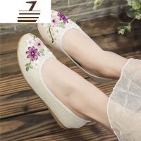尗卡新款民族风手工绣花汉服女鞋亚麻大码妈单鞋