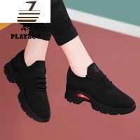 尗卡黑色运动鞋轻便软底跑步2020新款百搭飞织网面休闲女鞋子休闲鞋