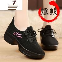 尗卡新款广场鞋菊胡同网面运动女2020中跟跳舞鞋子休闲鞋