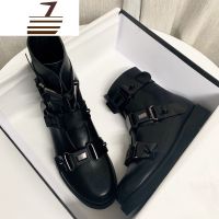 尗卡马丁靴年新款网红短筒早英伦风靴子女超火百搭黑色短靴女士靴子