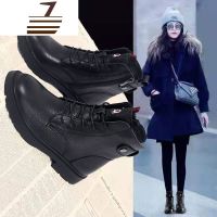 尗卡大码女靴41-43马丁靴女英伦风短靴ins网红帅气平底加绒靴子女士靴子