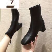 尗卡马丁靴女新款百搭帅气英伦风复古机车短靴粗跟后拉链短筒女鞋