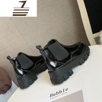 尗卡网红靴子女新款英伦风齿轮厚底松糕机车马丁靴短筒切尔西靴女士靴子