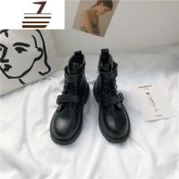 尗卡马丁靴女英伦风机车复古帅气时尚厚底透气ins网红瘦瘦短靴子女士靴子