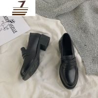尗卡小皮鞋女英伦2020新款复古百搭软皮高跟粗跟洋气学院风配裙子休闲鞋