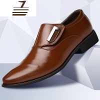 尗卡男装黑色皮鞋潮男休闲皮鞋韩版时尚大码尖头正装皮鞋套脚工作皮鞋休闲鞋