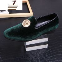 尗卡欧洲站风潮流男鞋懒人套口尖头鞋韩版青年时尚休闲皮鞋绒面乐福鞋