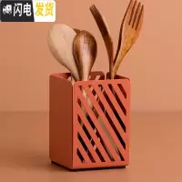 三维工匠纳谷 铁艺多功能笔筒简约学生办公室桌面收纳筒化妆品毛刷收纳盒 红色