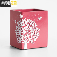 三维工匠多功能时尚笔筒创意大容量办公室笔桶可爱化妆笔刷收纳盒节日 红色树叶方形笔筒