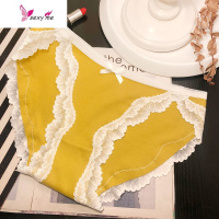 春季棉内裤羽毛蕾丝边性感中腰女士三 角裤棉档舒适 FISH BASKET