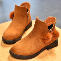 女童短靴2018秋冬季新款韩版加绒儿童靴子可爱毛球公主皮靴马丁靴