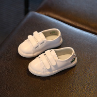 2018春秋男童软底豆豆鞋女童透气单鞋休闲小白鞋 宝宝皮鞋1-3岁潮