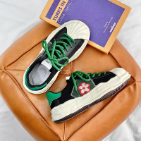 Ideamini大码女鞋41一43脚宽胖妹妹花朵复古板鞋女小众港风休闲百搭帆布鞋