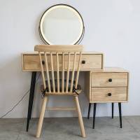 北欧实木梳妆台卧室现代简约网红小户型化妆台风简易化妆桌