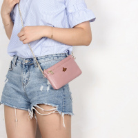 知壹头层牛皮2018新款蜜蜂复古牛皮手拿包单肩链条小包斜挎简约小方包