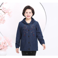 艳如飞200斤中老年牛仔绣花外套女妈妈大码风衣奶奶时尚上衣女休闲褂子风衣