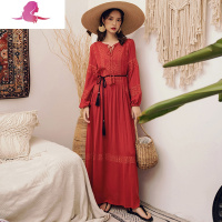 艳如飞民族风连衣裙女夏秋云南红色棉麻度假波西米亚大码胖MM沙滩长裙子大码女装