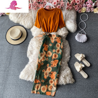 艳如飞三亚沙滩裙高腰开叉印花半身裙两件套装旅游穿搭衣服女式圆领T恤套装