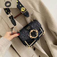 夏季时尚大气包包宽肩带斜挎包2019新款潮女包ins超火质感亮片包 艾狄伊娃女斜挎包