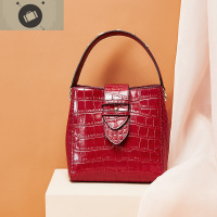 红色新娘结婚包真皮女包2020新款潮水桶包气质单肩斜挎包春夏包包 艾狄伊娃女斜挎包