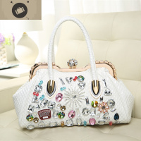 潮2020新款彩钻包镶钻夹子带钻休闲水钻女包包斜挎单肩手提包锁扣 艾狄伊娃单肩包