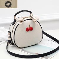 网红2020新款抖音韩版百搭斜挎包手提包时尚单肩女士小方包 艾狄伊娃单肩包