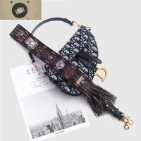 新款ins超火重工马鞍包女斜挎小巧手提包气质女神百搭复古宽带肩c 艾狄伊娃手提包