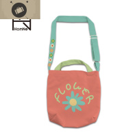 原创泫雅风花花撞色学生手提帆布袋少女可爱简约单肩斜挎包H 艾狄伊娃单肩包