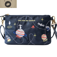 动物星球刺绣印花文艺包斜挎包春季单肩包手拿包尼龙女包 艾狄伊娃手提包