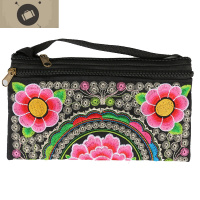 云南民族风包包刺绣绣花斜跨小方包单肩包女 百搭帆布零钱手机包 艾狄伊娃单肩包