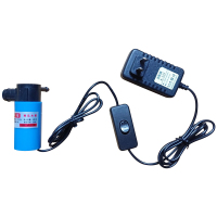 闪电客小型十二开机新款220V水钻家用伏直流高压水泵抽水机12v潜水。 5米扬程带电源开关水泵颜色随机