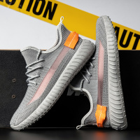 2021春季新款透气飞织男鞋潮流椰子鞋韩版男士低帮运动休闲鞋