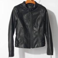 [设计师高端定制]维也娜 YK 2019春季新款皮衣8815