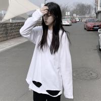 2019春装韩版女装宽松白色破洞圆领长袖T恤男女情侣款打底衫上衣