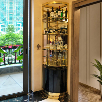 碧桂园三角边闪电客玻璃酒柜现代轻奢转角红酒柜客厅置物架扇形靠墙角柜