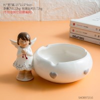 北欧风家用可爱创意个性潮流装饰陶瓷烟灰缸客厅摆件家居饰品少女 陶瓷小女孩烟灰缸-白色