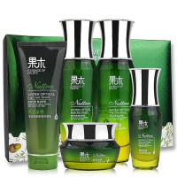 屈臣氏爆卖化妆品套装补水保湿清爽控油收缩毛孔肤色护肤女