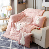 卡通抱枕被 两用毛绒简约现代沙靠垫被办公室大号靠枕被创意