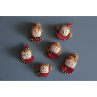 Alice原创 丑萌少女胸针冰箱贴 圣诞系列 羊毛毡粘土胸针冰箱贴