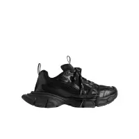 Balenciaga 巴黎世家()厚底低帮运动鞋女款休闲跑步鞋黑色系带舒适