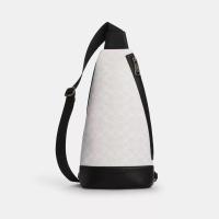 男士经典单肩包耐磨稳固设计宽敞透气适合高大身材