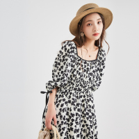 [2.5折价112元]唐狮碎花连衣裙夏季新款女装方领泡泡袖收腰茶歇设计感裙